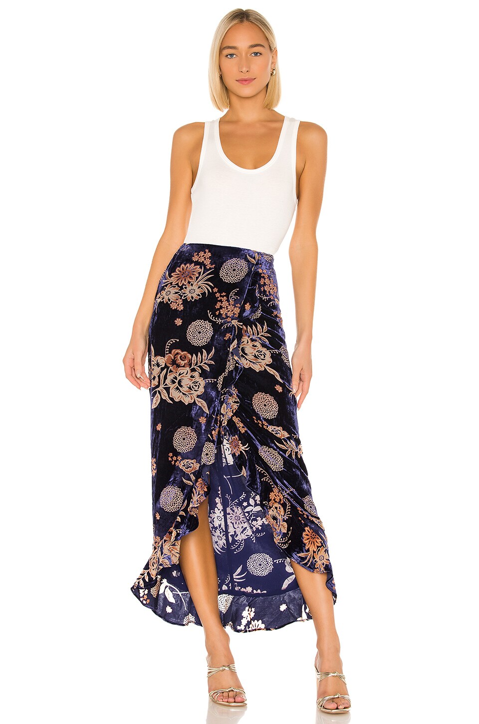 House of Harlow 1960 x REVOLVE Ferris Maxi Skirt in Navy Floral Multi ...