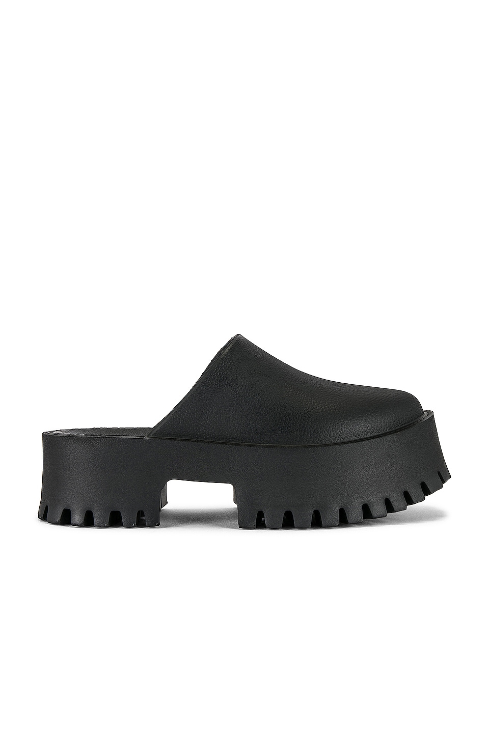 Jeffrey Campbell Clogge in Black | REVOLVE