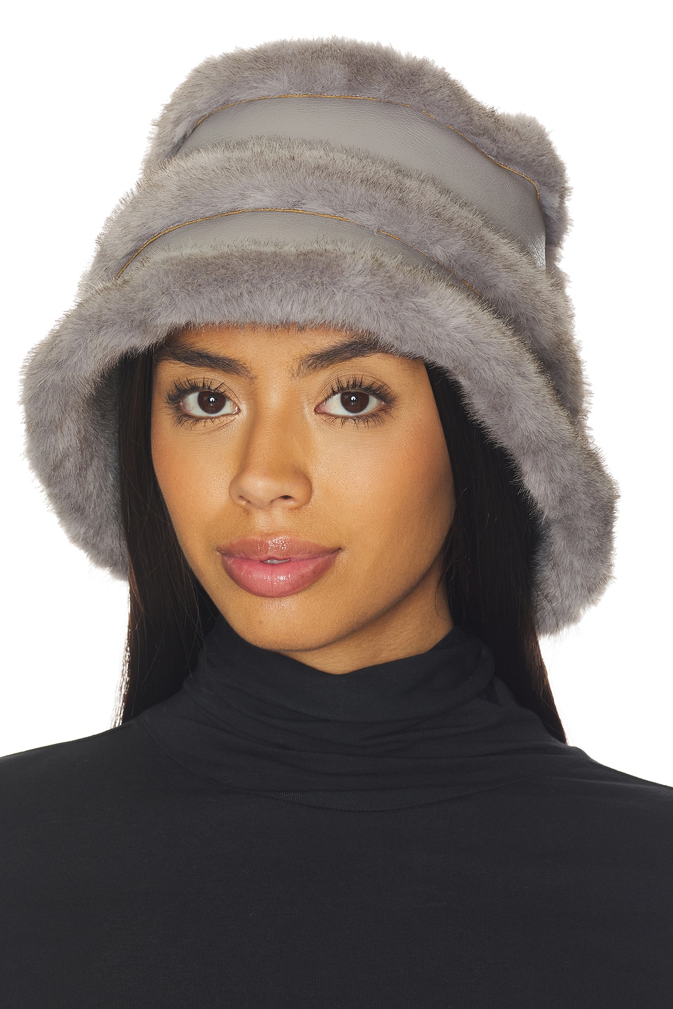 Jocelyn mink beany hat. OS. 0400021774996_BLACK?wid=600&  main image 2