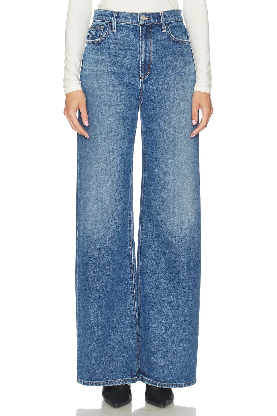 Mia Wide Leg Petite Jeans - thumbnail 2
