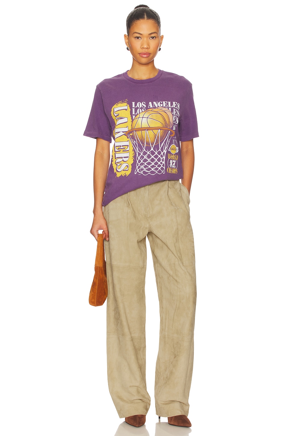 Lakers 17x Champs Vintage Tee