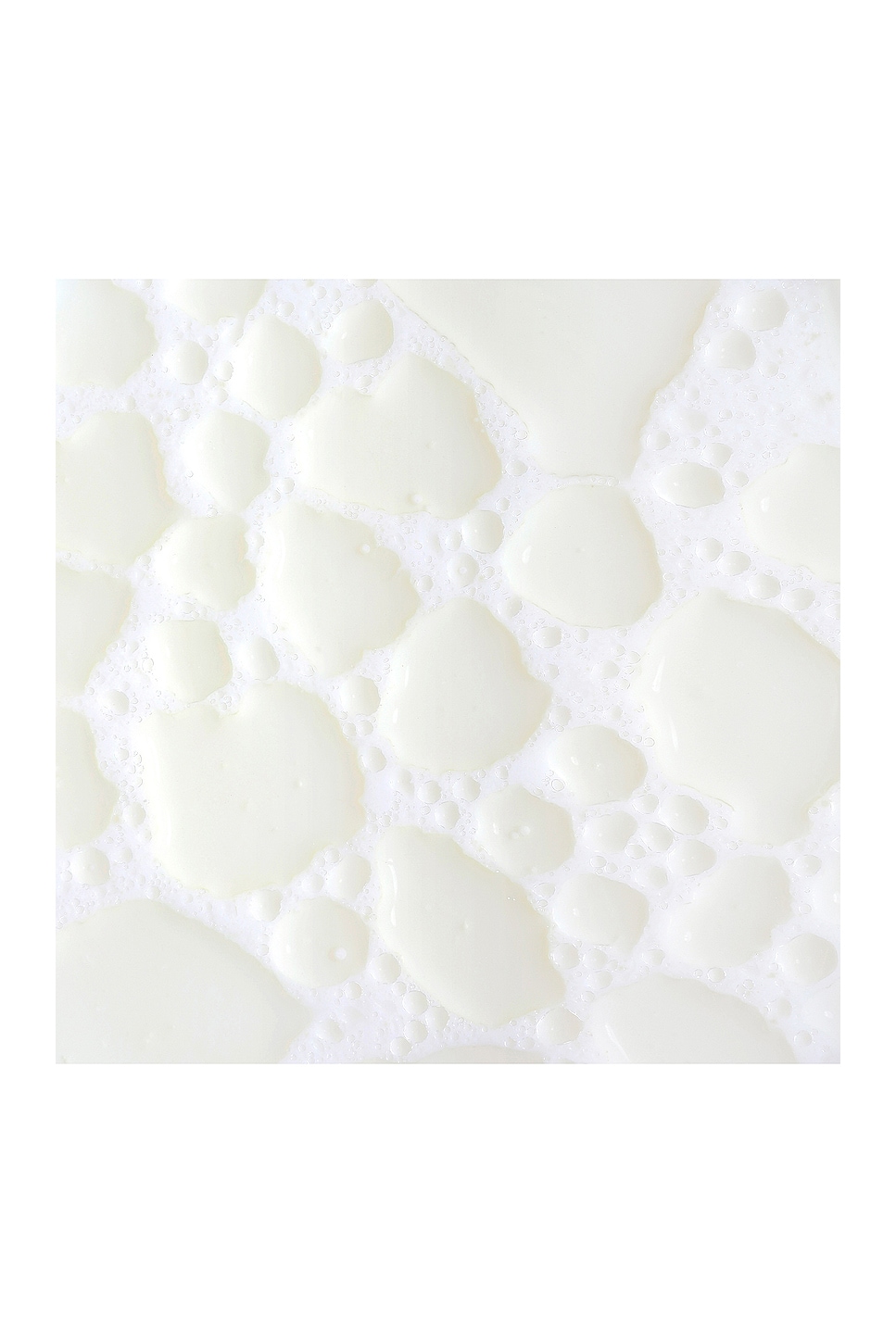 Milky Mushroom Gentle Cleansing Oil 30ml - thumbnail 3