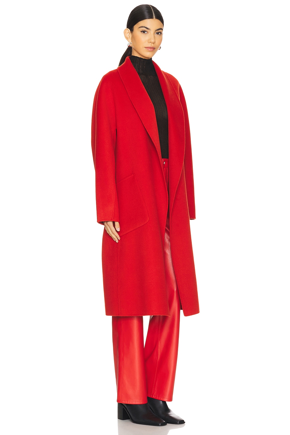 Thara Coat - Thumbnail 2