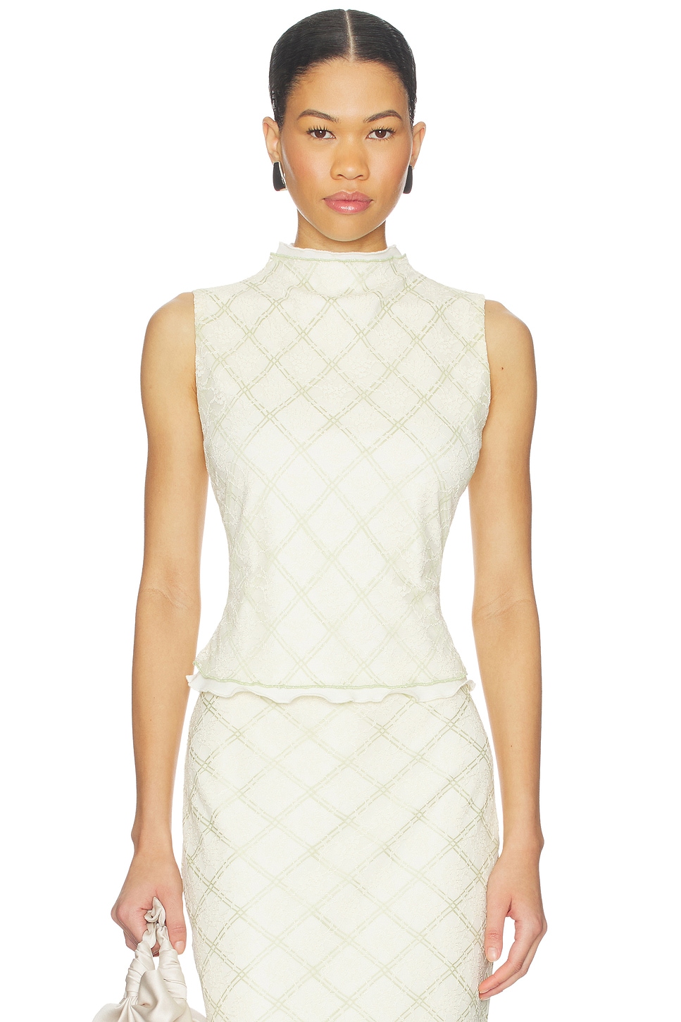 Line & Dot — ТОП NORELLE · Cream Green