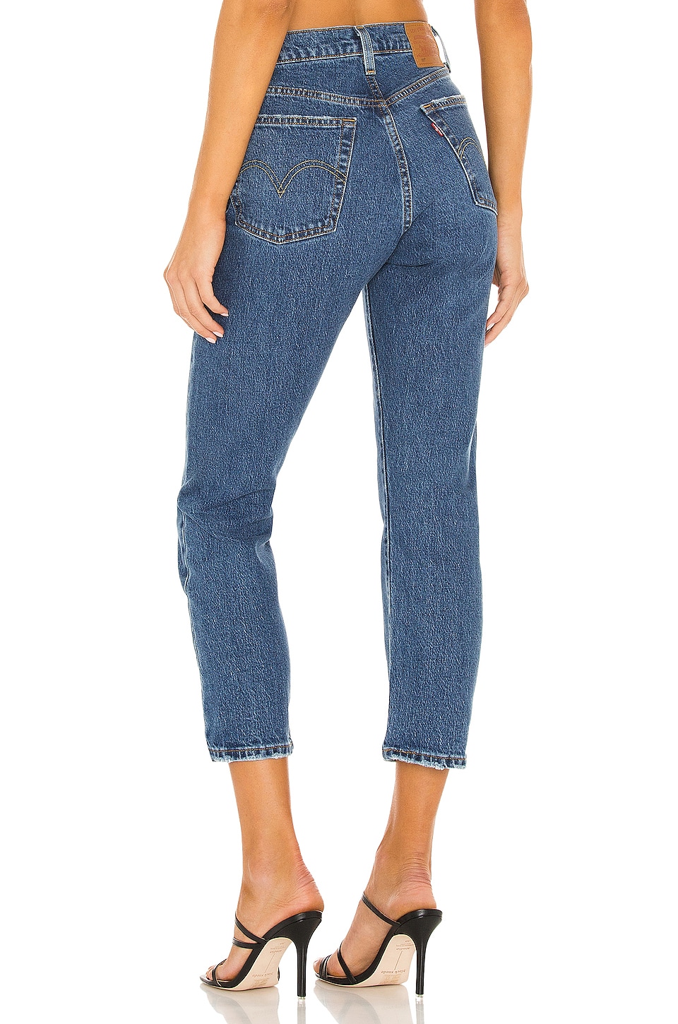 LEVI'S 501 Crop in Salsa Middle | REVOLVE