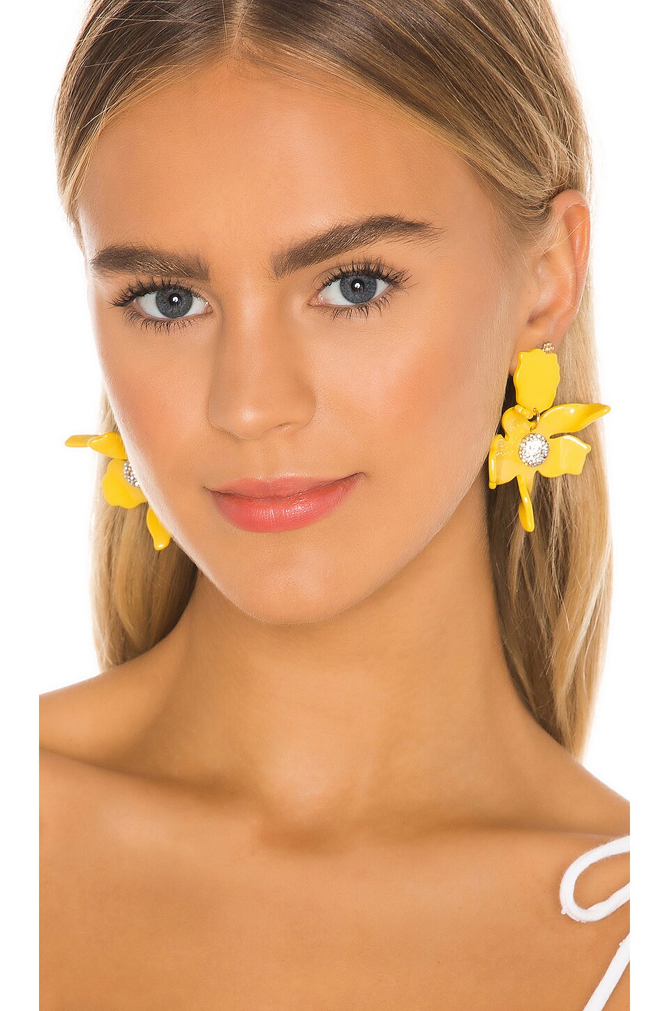 Lele Sadoughi Small Crystal Lily Earrings in Sunflower | REVOLVE