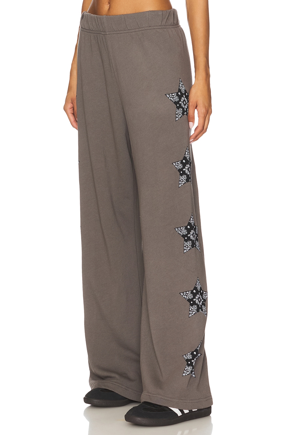 Black Horse Wide Leg Pant