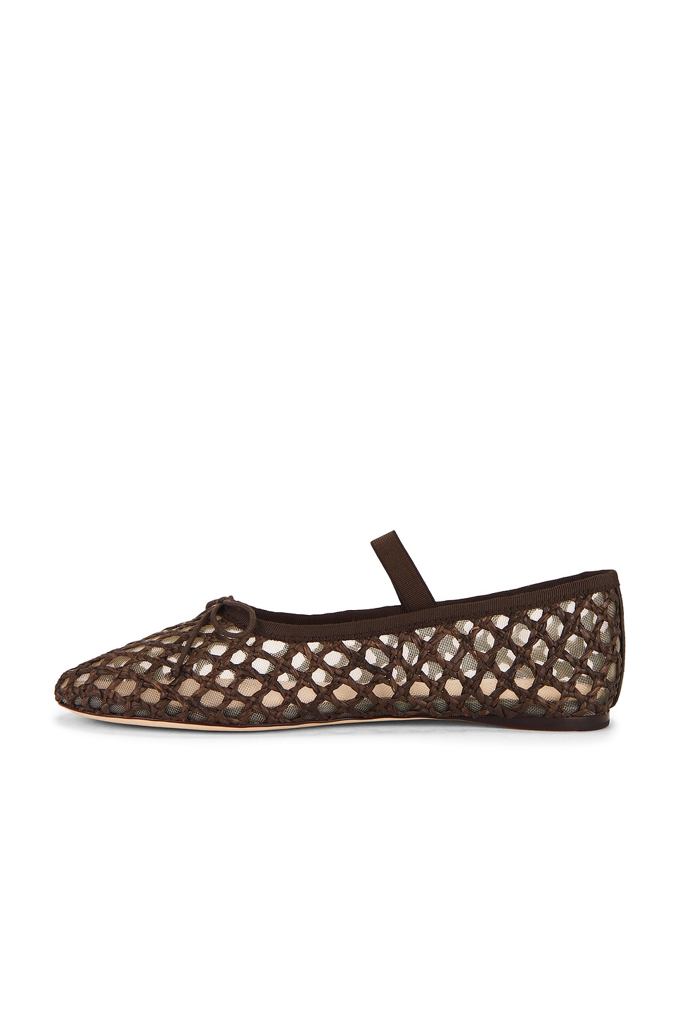 Leonie Flat