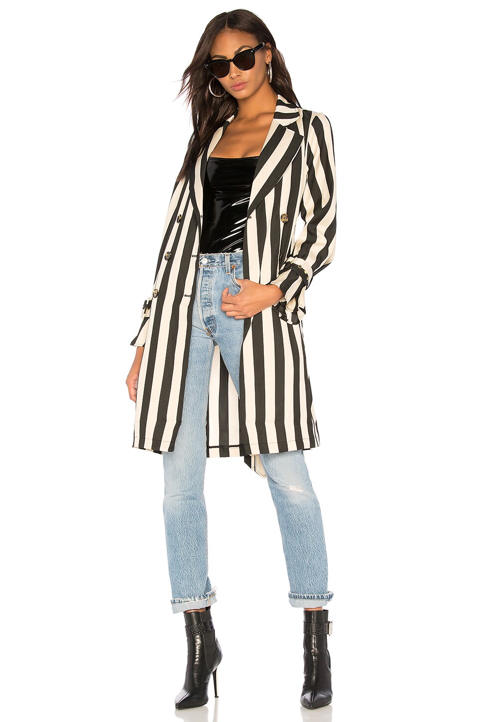 LP TRENCH COAT STYLE 16
