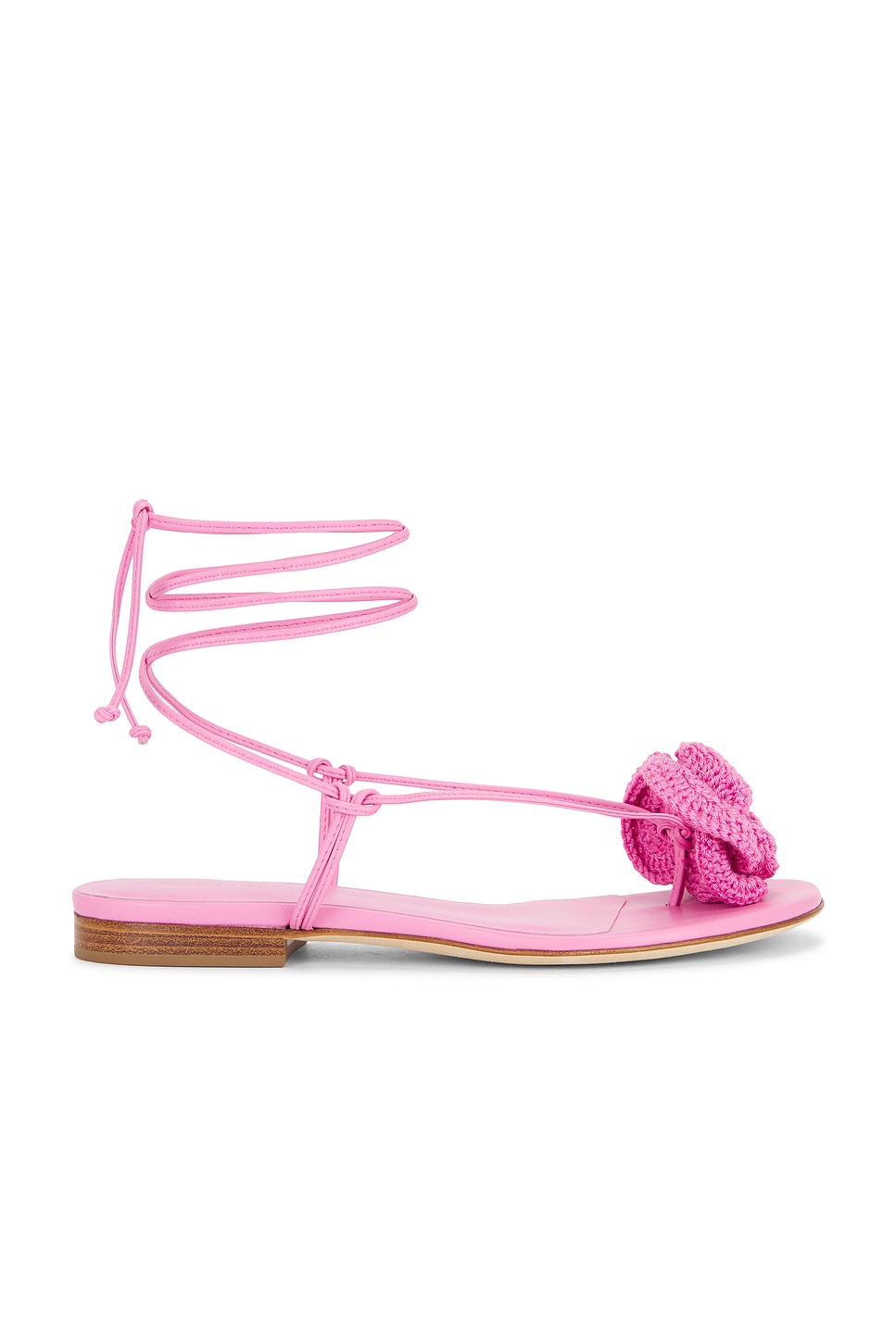 サンダル・ミュール MAGDA BUTRYM SS25 FLAT SANDAL ROSES CROCHET (517523 CREAM) Crochet and leather sandals in beige - Magda Butrym | Mytheresa