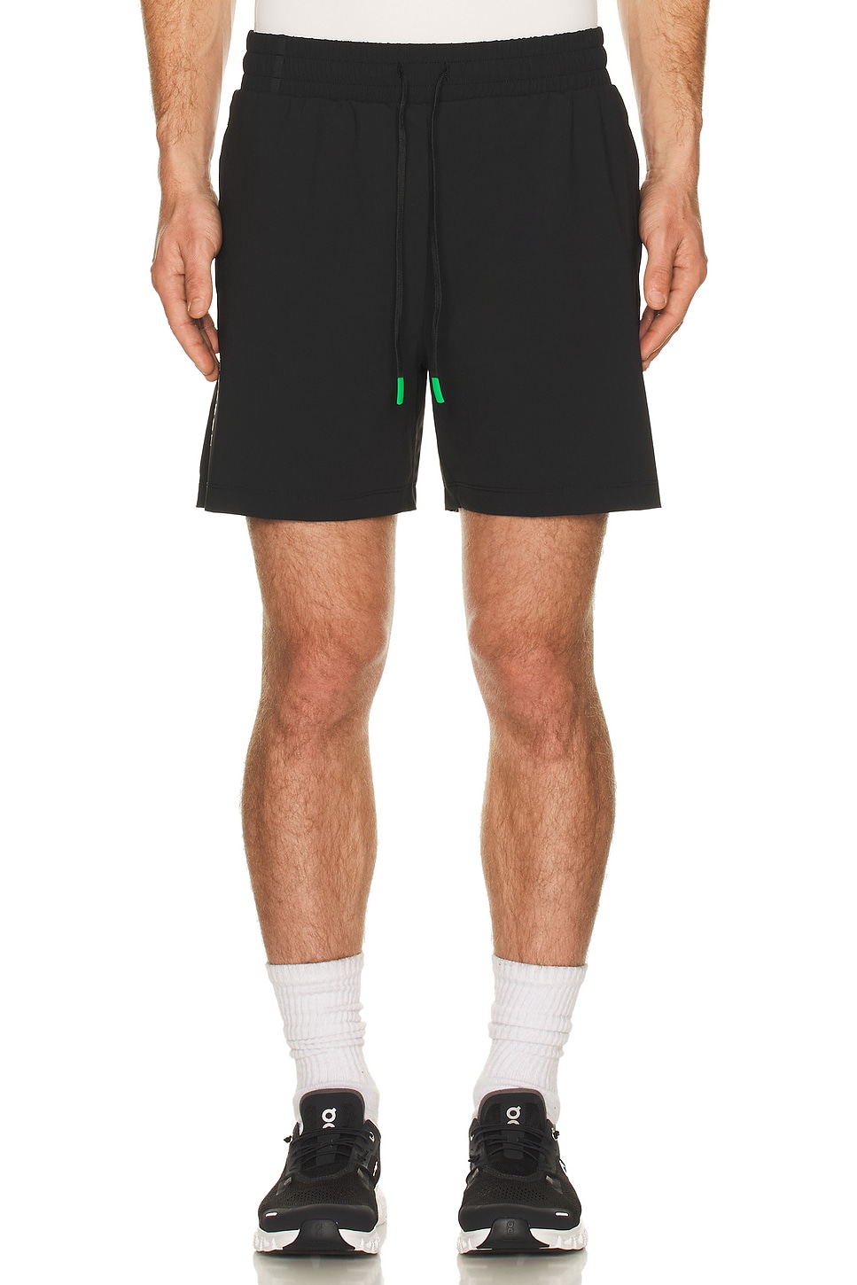 Malbon ブラックショートパンツ Malbon ショートパンツ - Black | REVOLVE