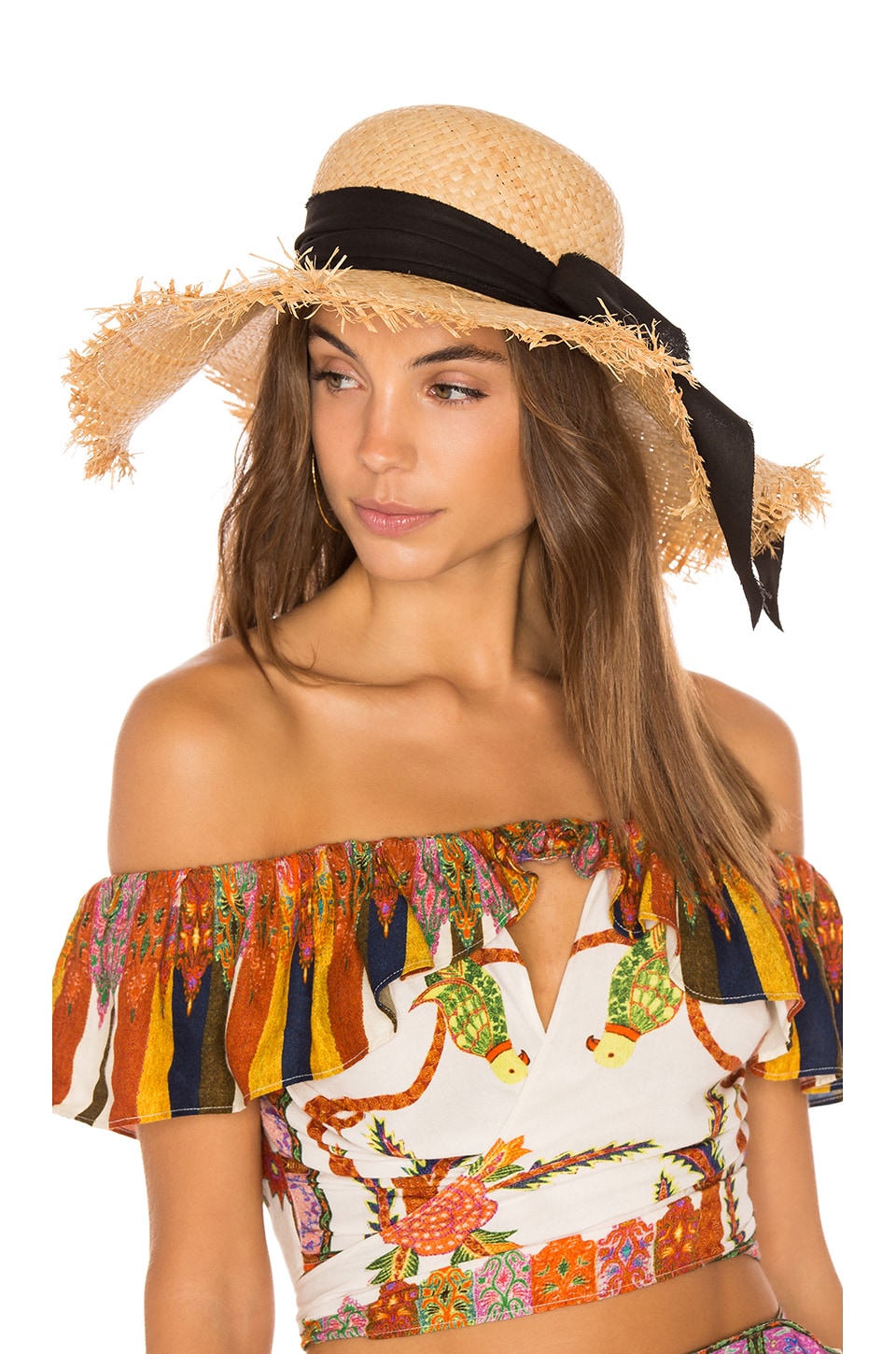 соломенная шляпа. фотосессия в шляпе с бахромой. головной убор с бахромой. шляпа с бахромой. шляпа из рафии с бахромой.