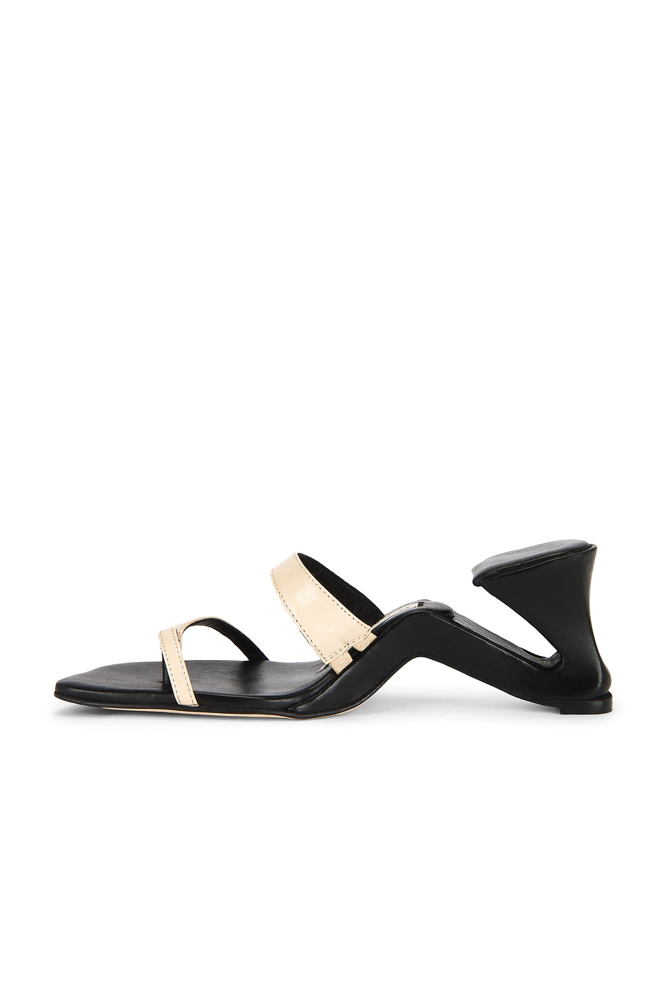 Samia Sandal