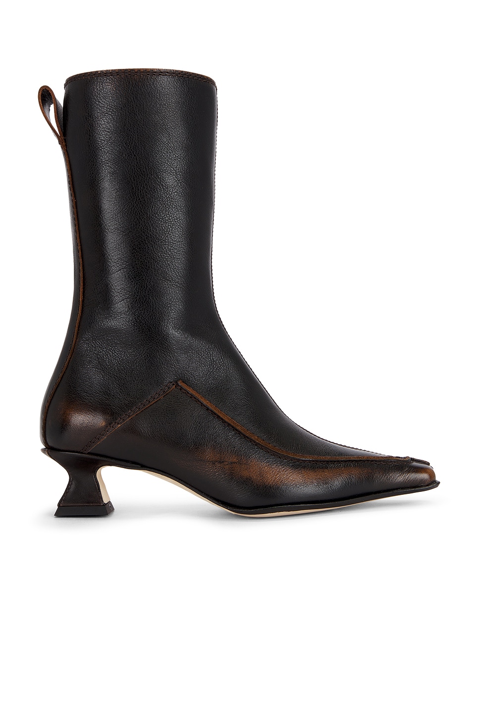 Miista SALLIE アンクルブーツ - Brushed Brown | REVOLVE