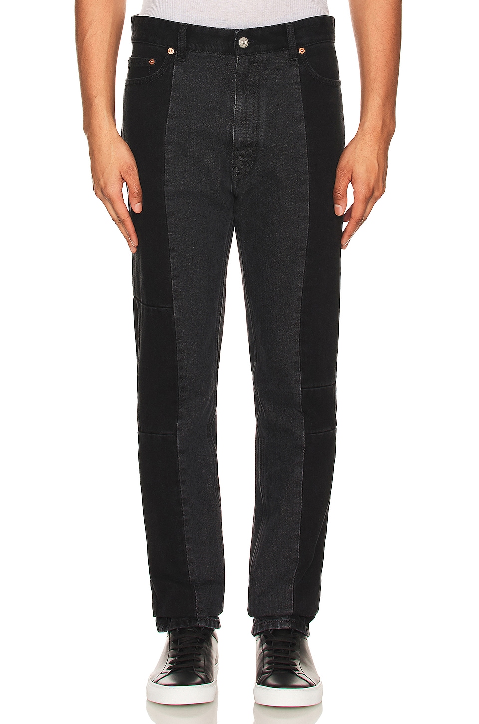 MM6 Maison Margiela MM6 Regular Fit 5 Pocket Skinny Jean in Black