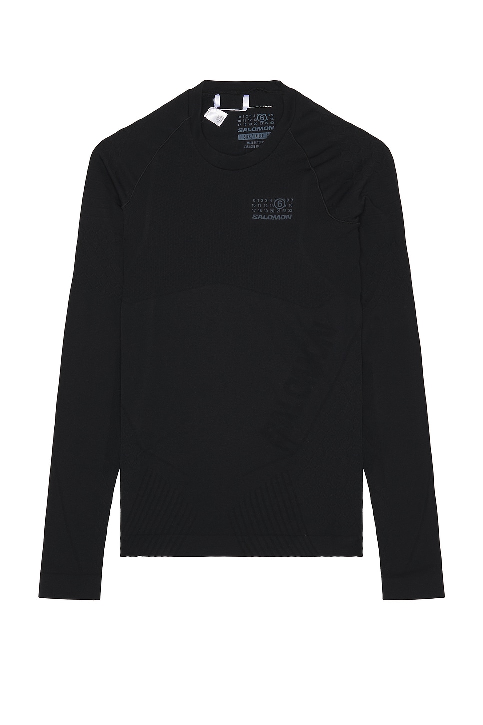 MM6 Maison Margiela SALOMON テクスチャーロングスリーブトップ MM6 Maison Margiela x Salomon Long-Sleeved Top in Deep Black