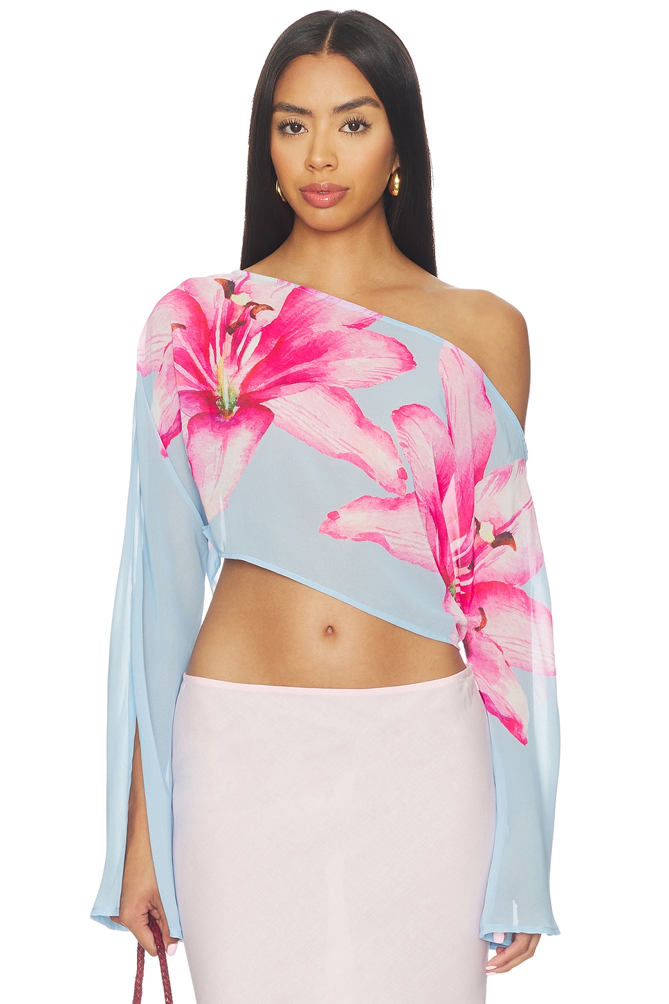 tomoworks　REVOLVE MORE TO COME Shirley Off Shoulder Top in Blue Floral | REVOLVE