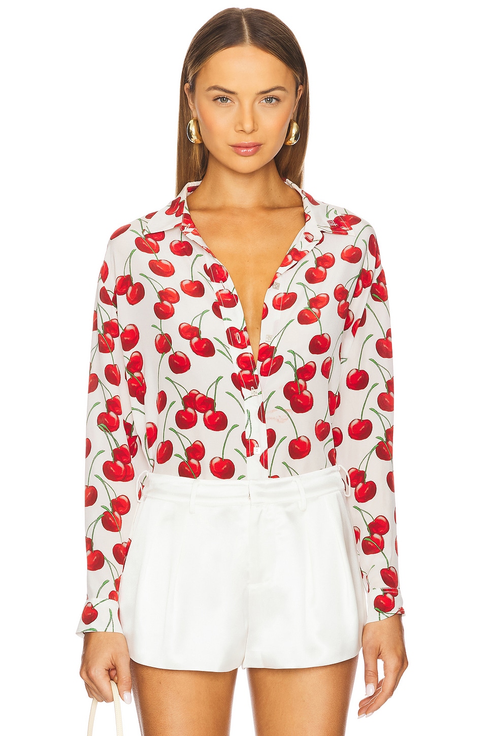 Muma World CAMISA DE MANGA LARGA en White Cherry | REVOLVE, image size:967x1450