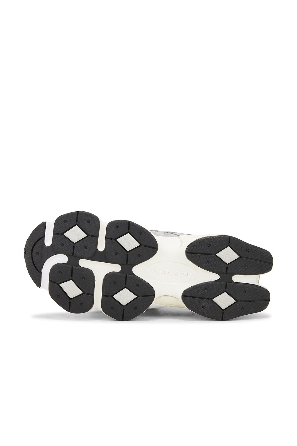 9060 Sneakers