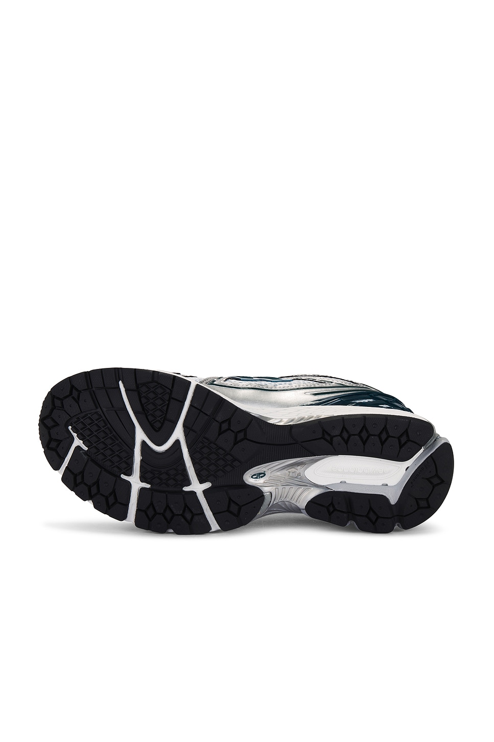 1906r Sneakers