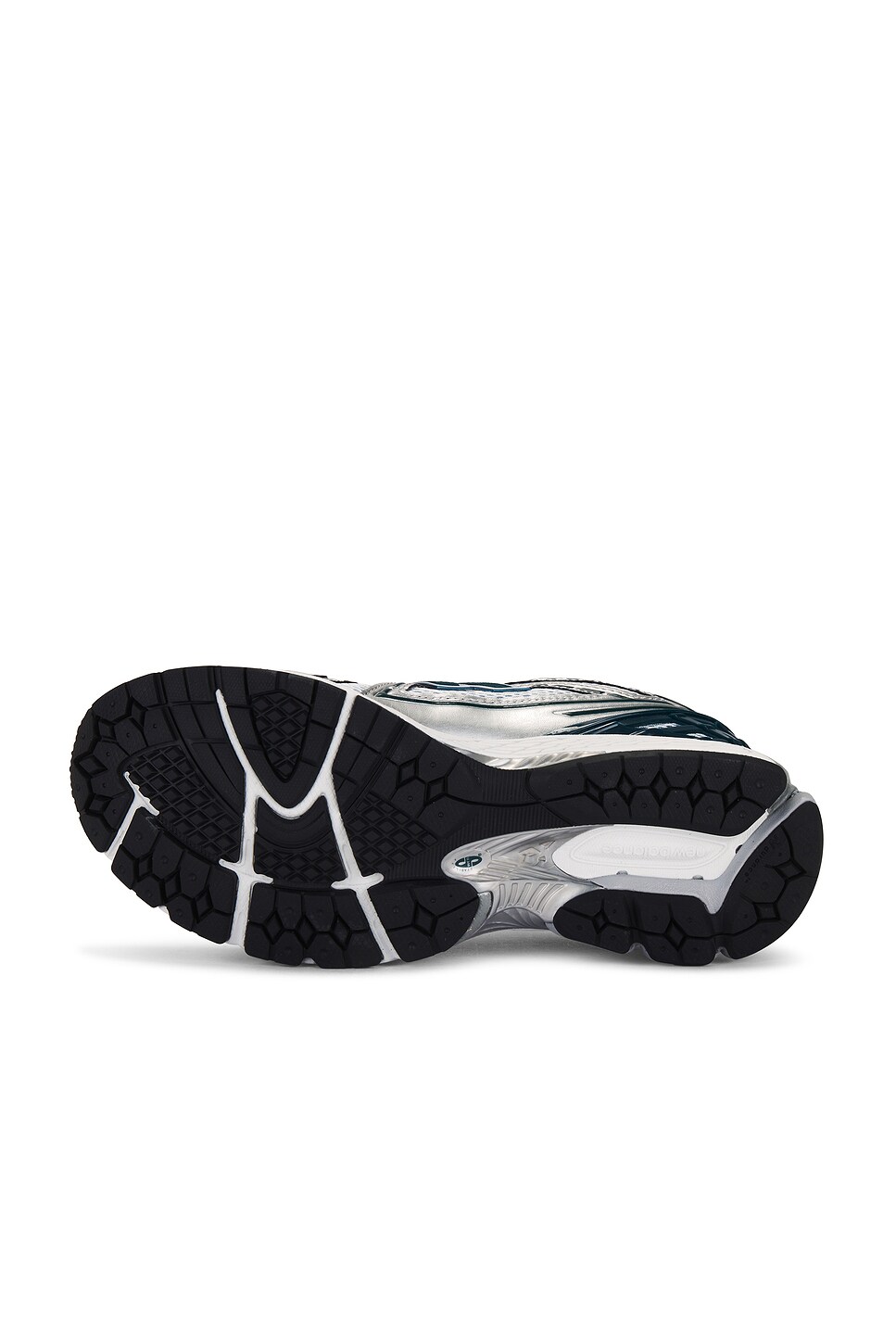 1906r Sneakers