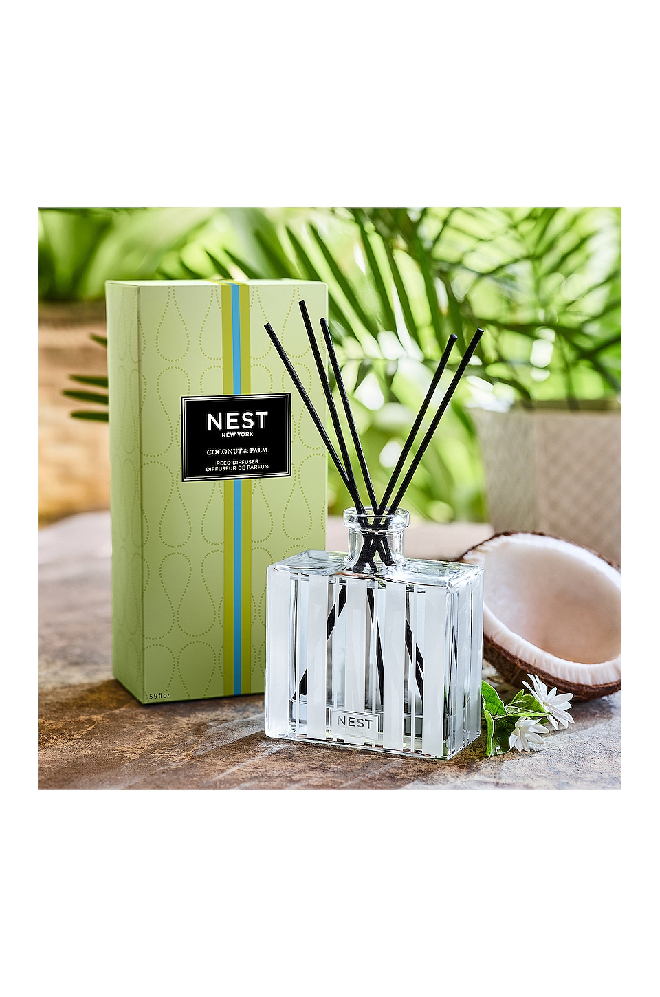 NEST New York Coconut & Palm Reed Diffuser in Coconut & Palm
