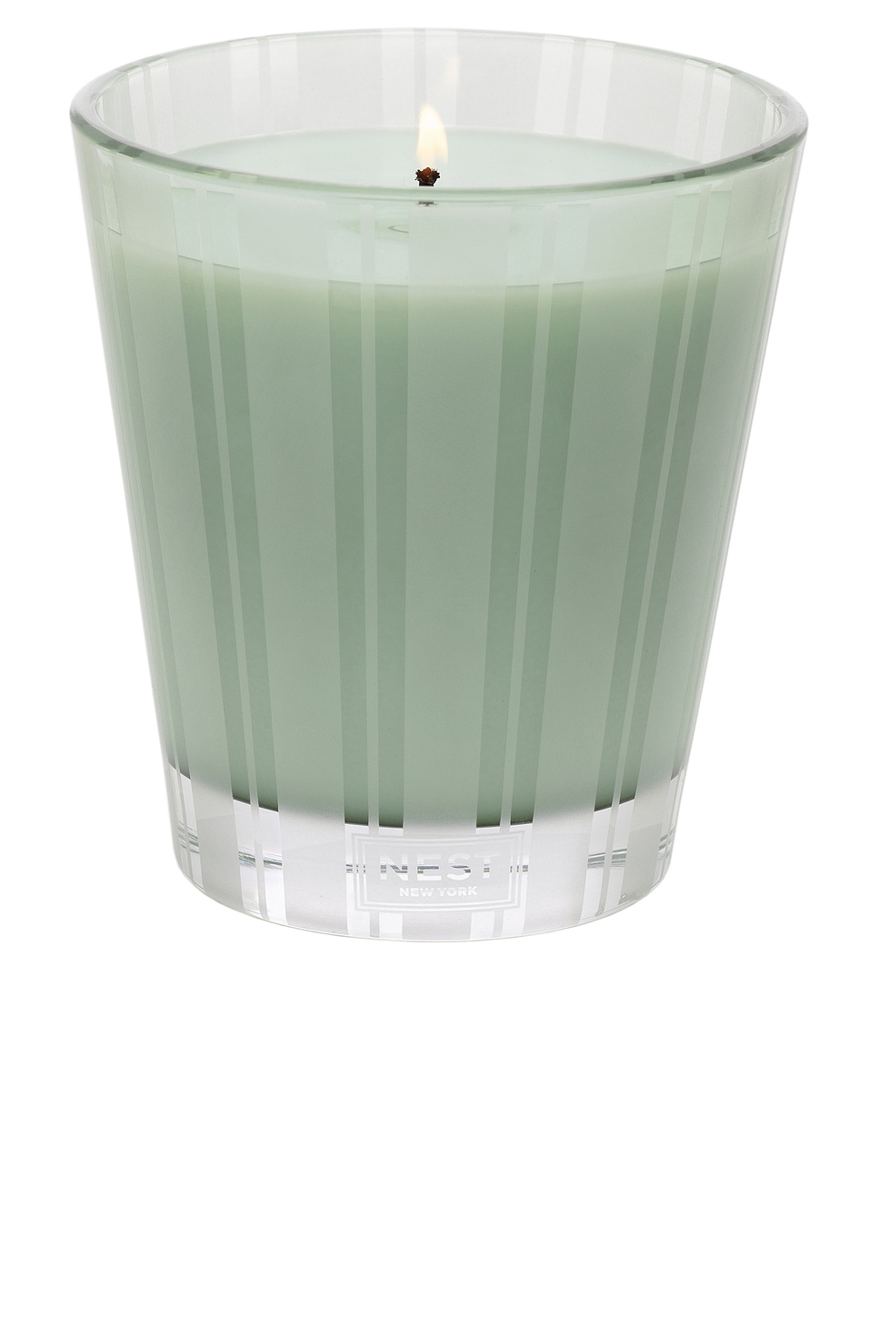 Wild Mint & Eucalyptus Classic Candle - thumbnail 2