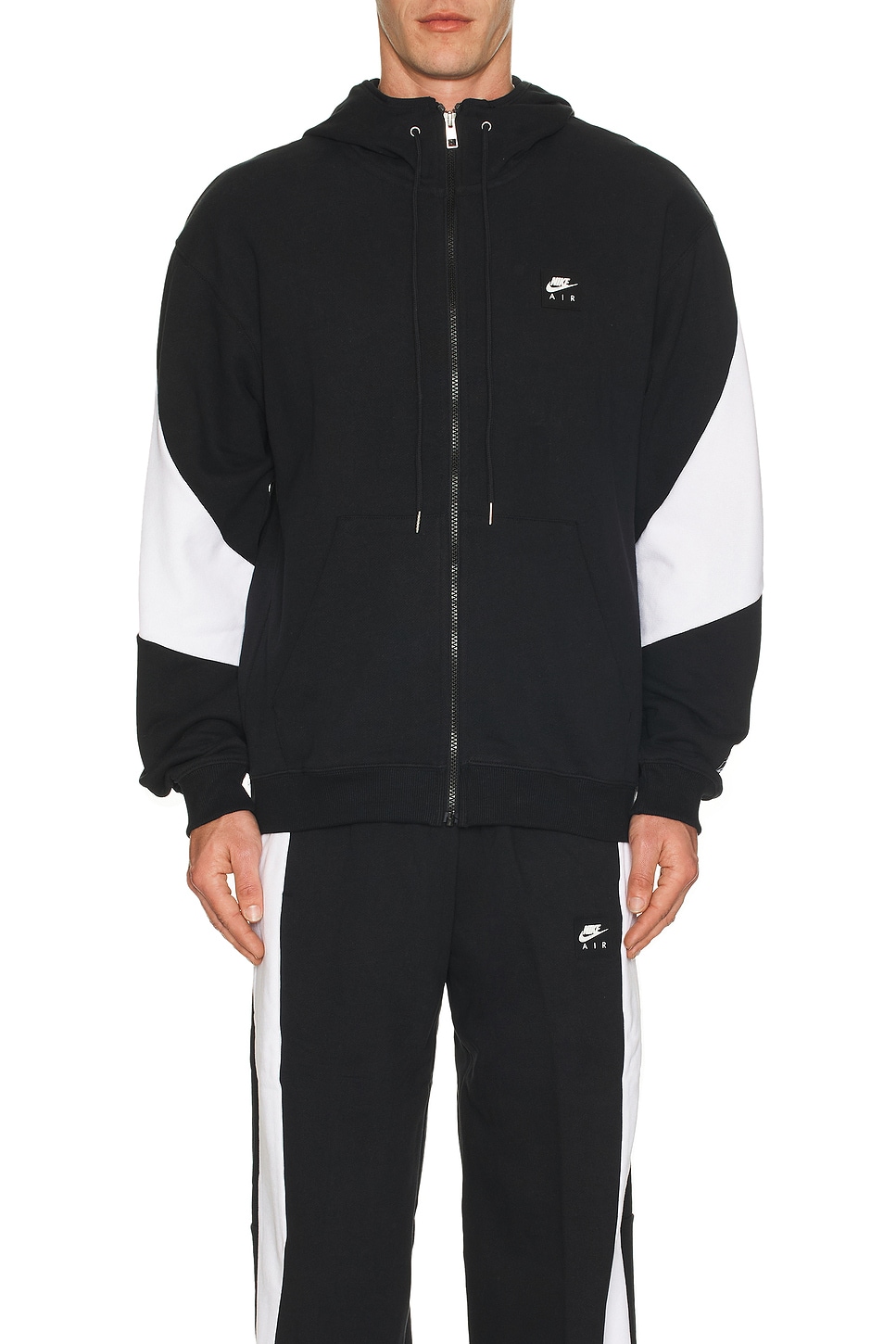 Nike - Thumbnail 3