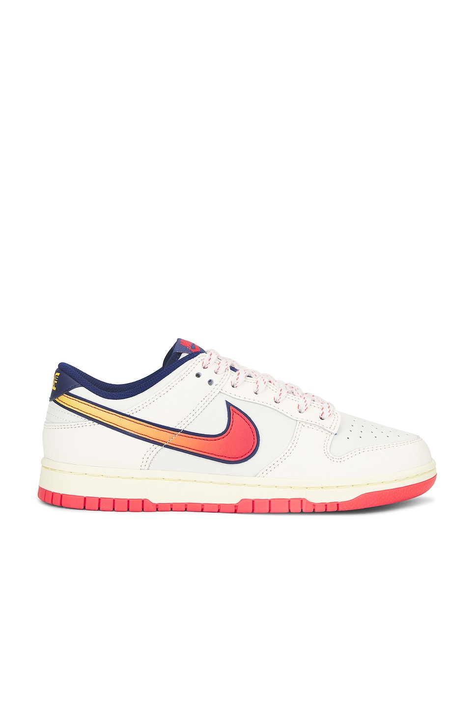 Nike Dunk Low Retro Se Sneakers in Pale Ivory, Light Crimson  display picture 3