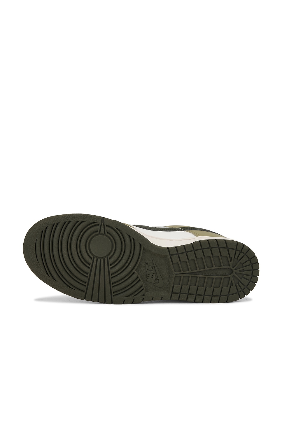 Dunk Low Retro Sneakers
