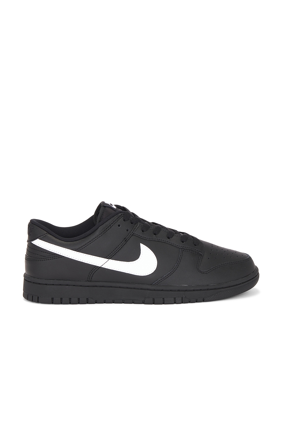Nike Dunk Low Retro in Black & White | REVOLVE