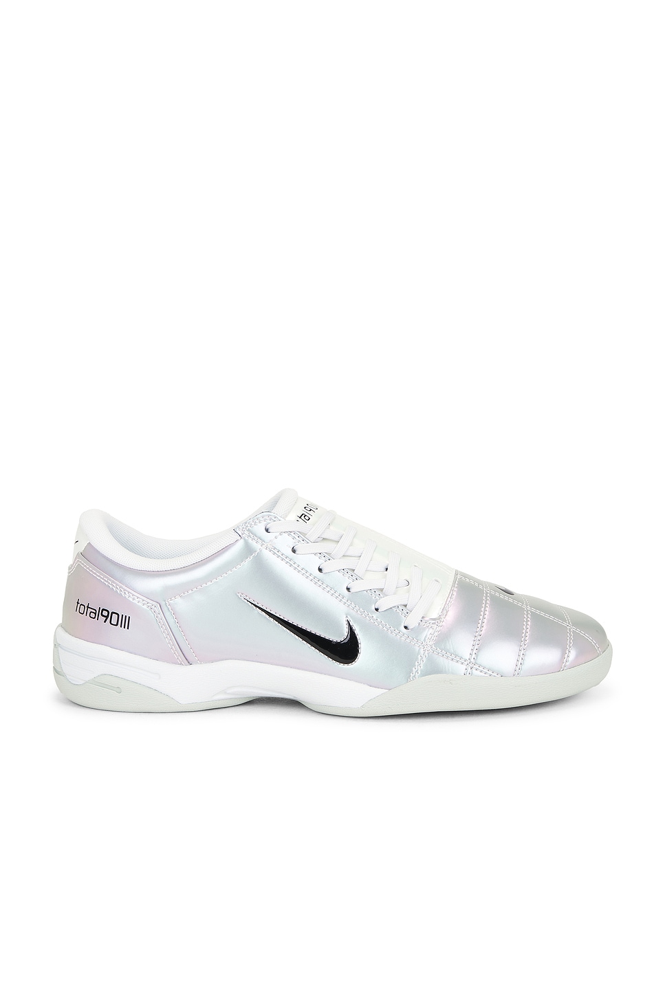 Nike TOTAL 90 スニーカー - Off White, Black, & Light Silver | REVOLVE