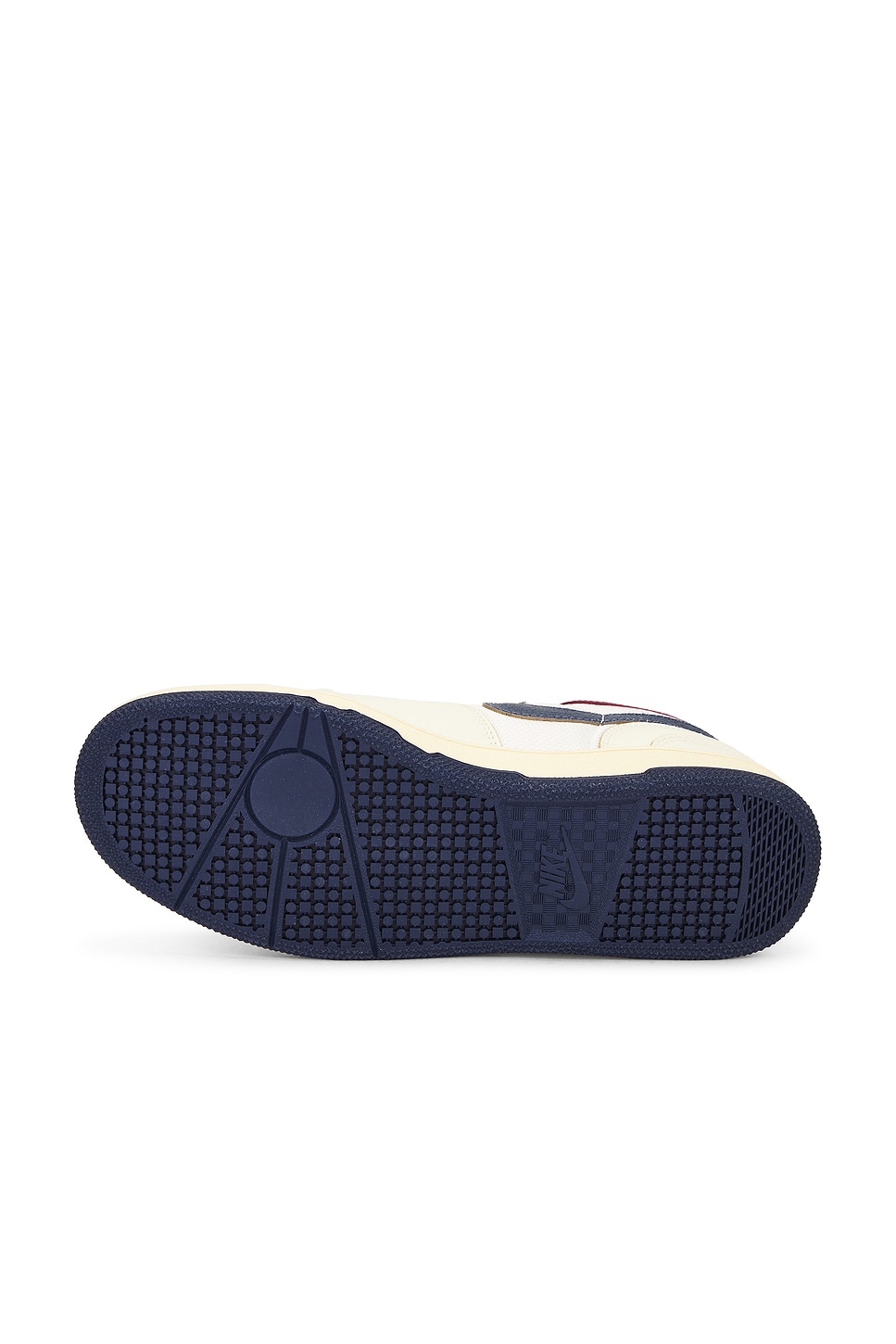 【NIKE】Attack Premium Coconut Milk and Midnight Navy Attack Premium 'Coconut Milk and Midnight Navy' (HF4317-133