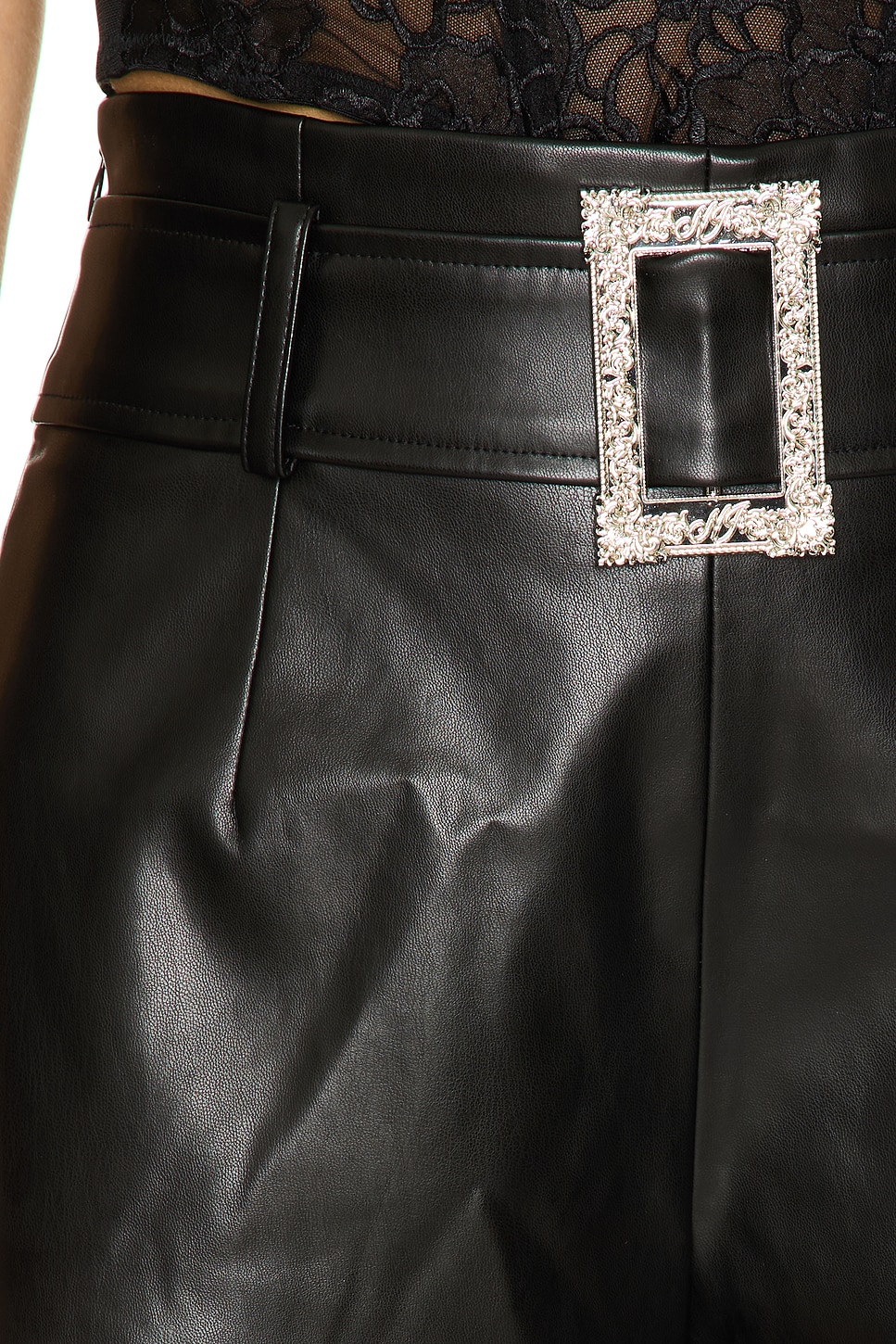 Olivia Shorts - Thumbnail 6