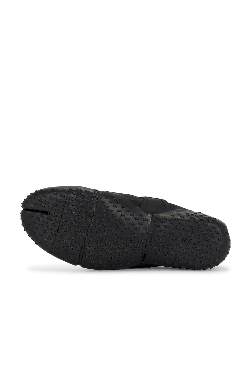NikeSKIMS Rift Mesh Sneaker in Black | REVOLVE