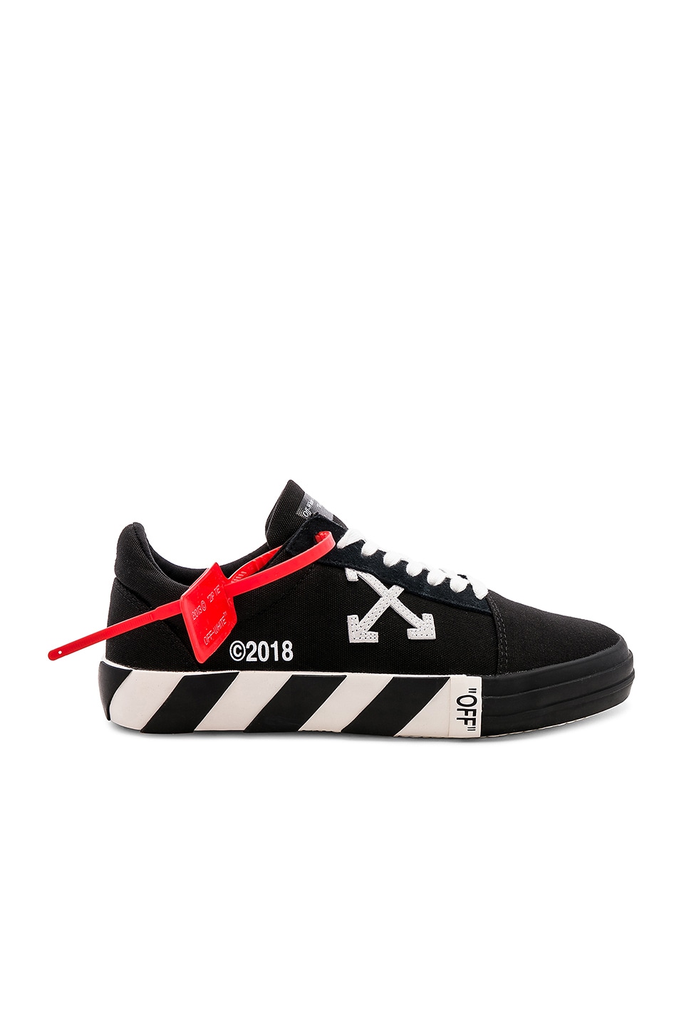 OFF-WHITE Vulc Low Sneaker in Black | REVOLVE