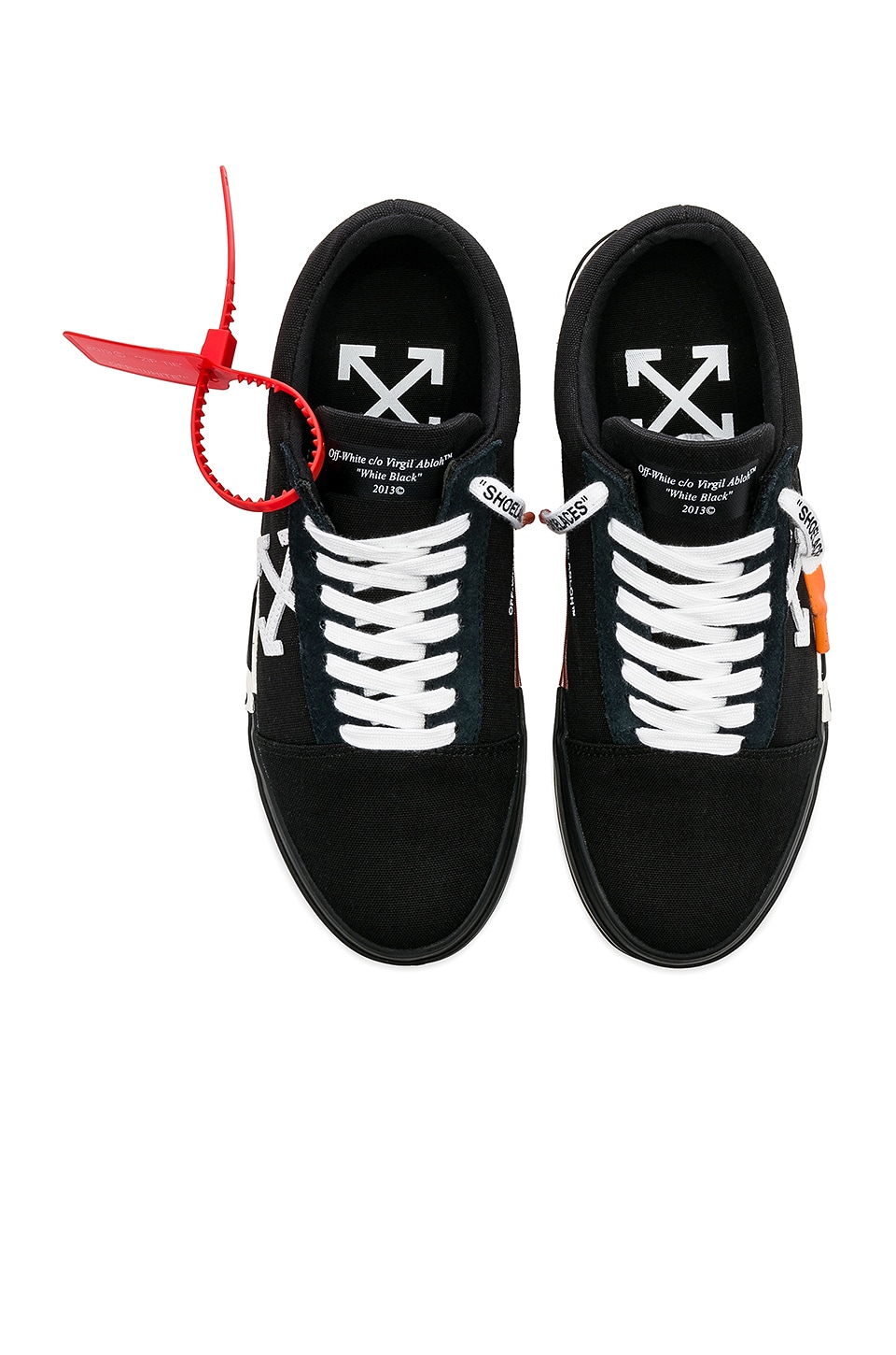 OFF-WHITE Vulc Low Sneaker in Black | REVOLVE