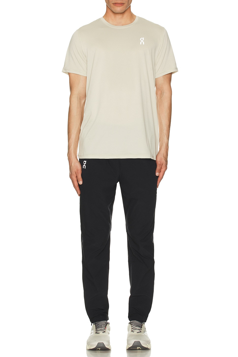 On Core Pants in Black | REVOLVE