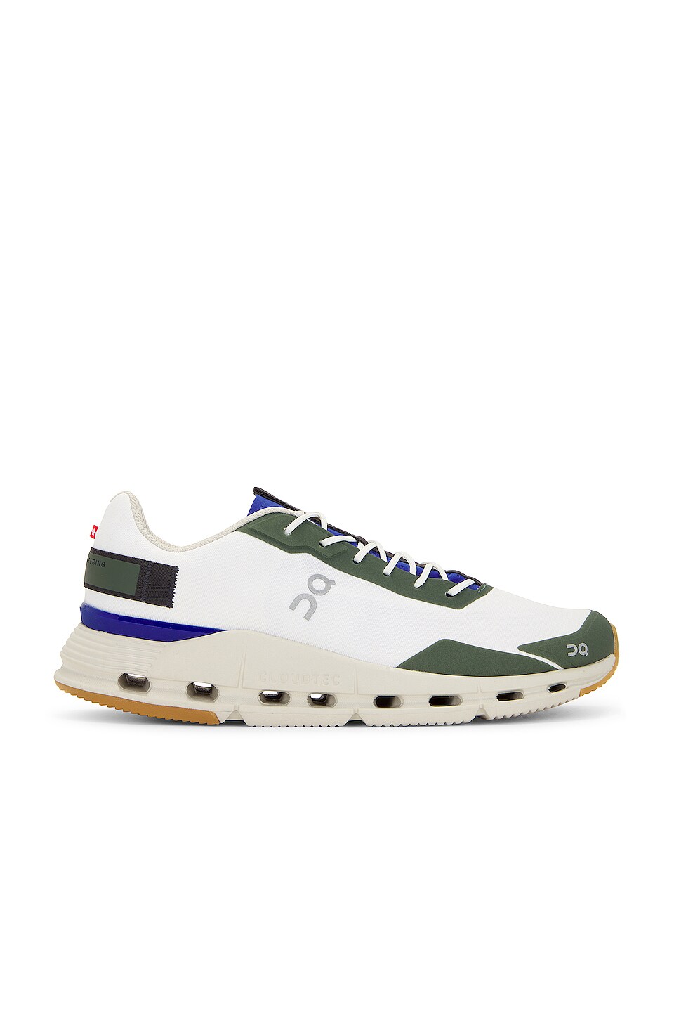 On Cloudnova Form in White & Indigo