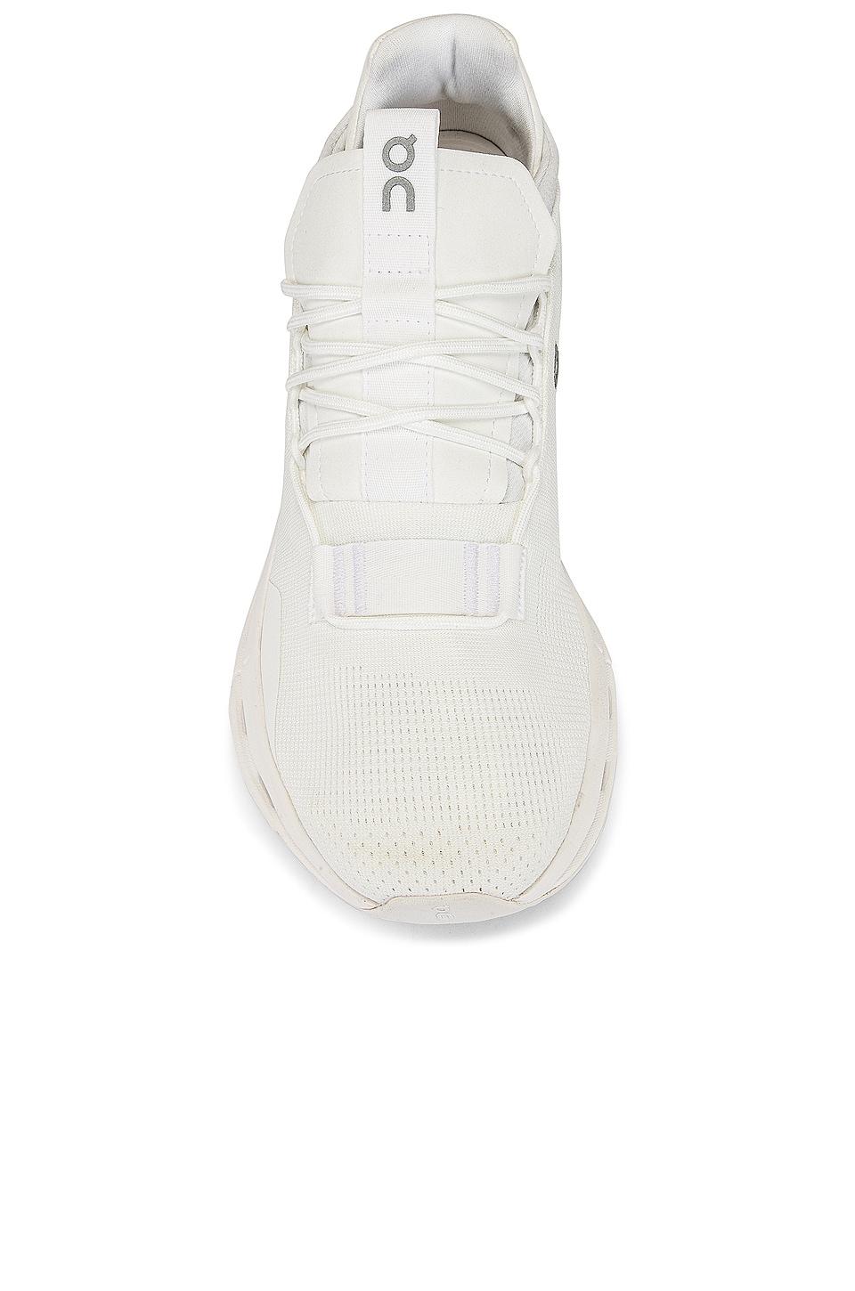 on cloudnova all white
