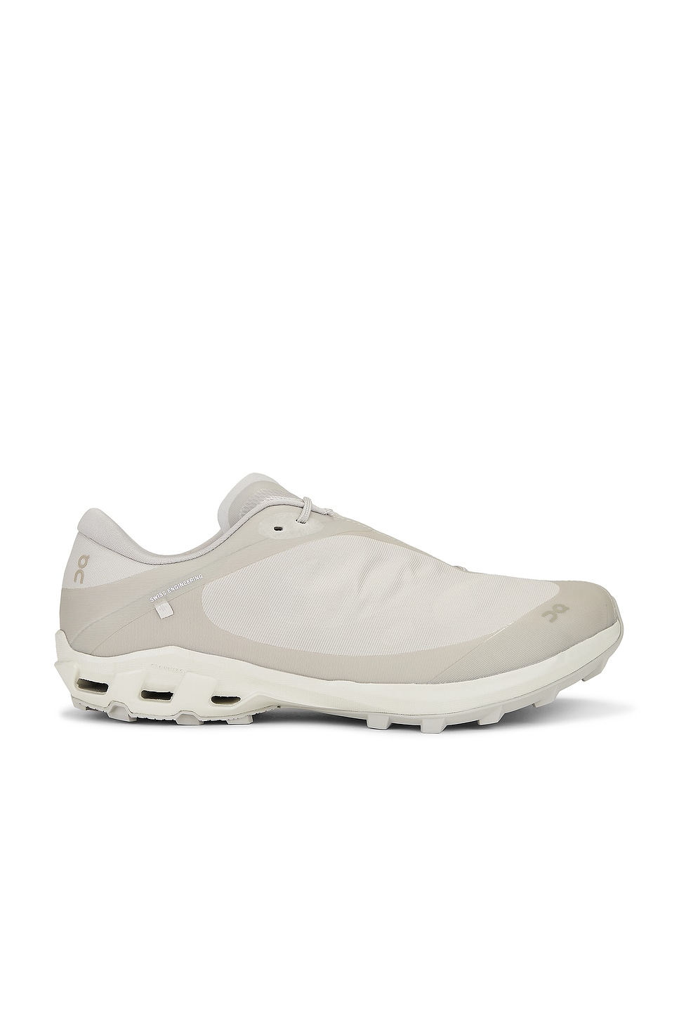 靴 On x PAF cloudventure peak ice moon Cloudventure Peak PAF - Ice | Moon | Nepenthes New York