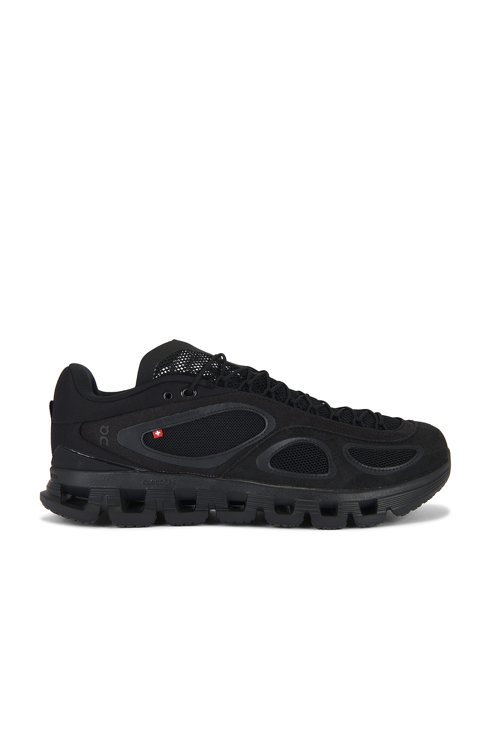 スニーカー ON x FKA Twigs Cloud X On x FKA Twigs Cloud x Sneaker in Lily | FWRD