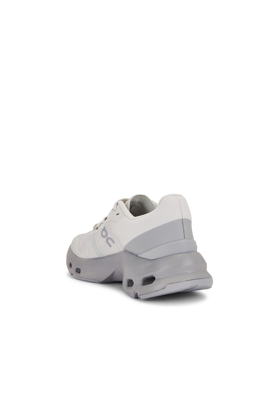 ON Cloudpulse Motivny Sneaker thumbnail