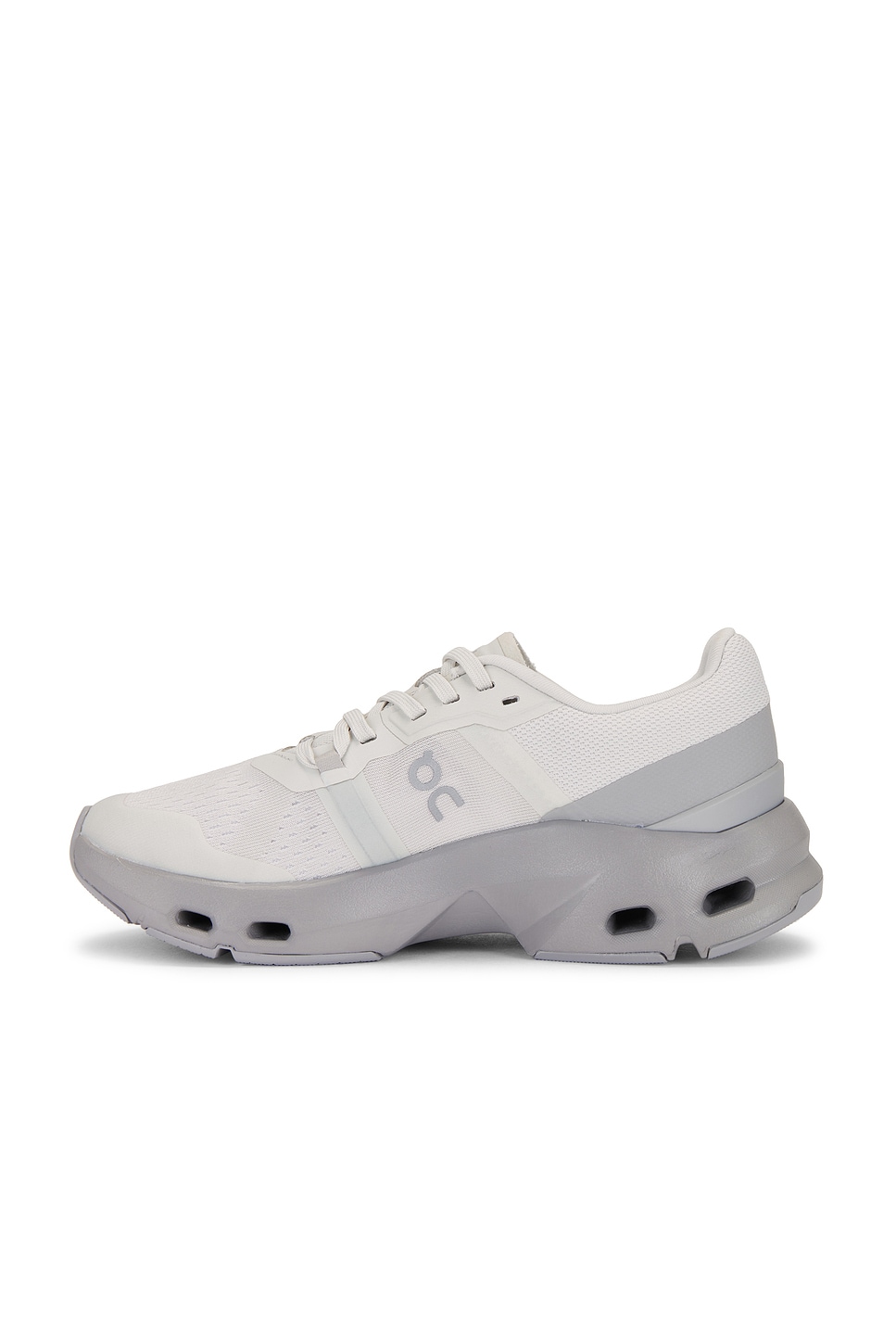 ON Cloudpulse Motivny Sneaker thumbnail