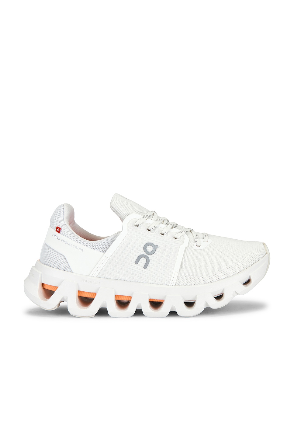 On スニーカー - White & Sunstone | REVOLVE