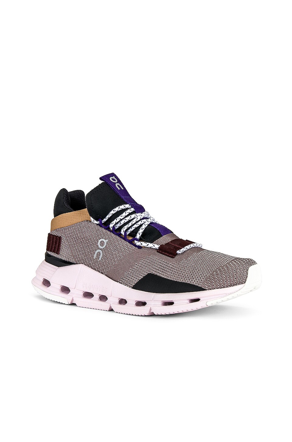 On Cloudnova Sneaker in Zinc & Lily