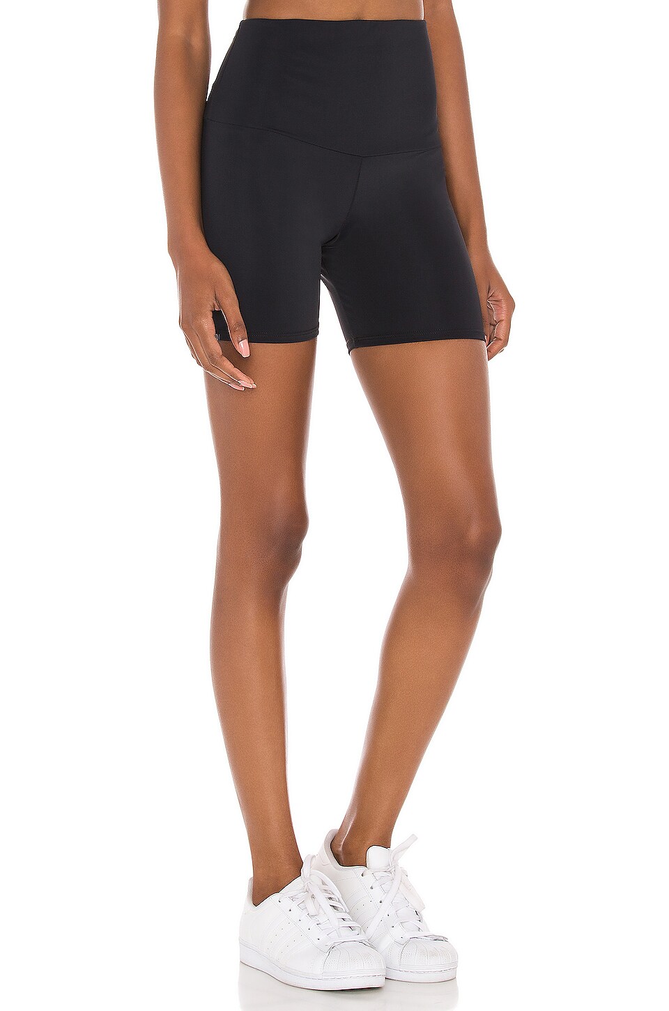 onzie ショートパンツ