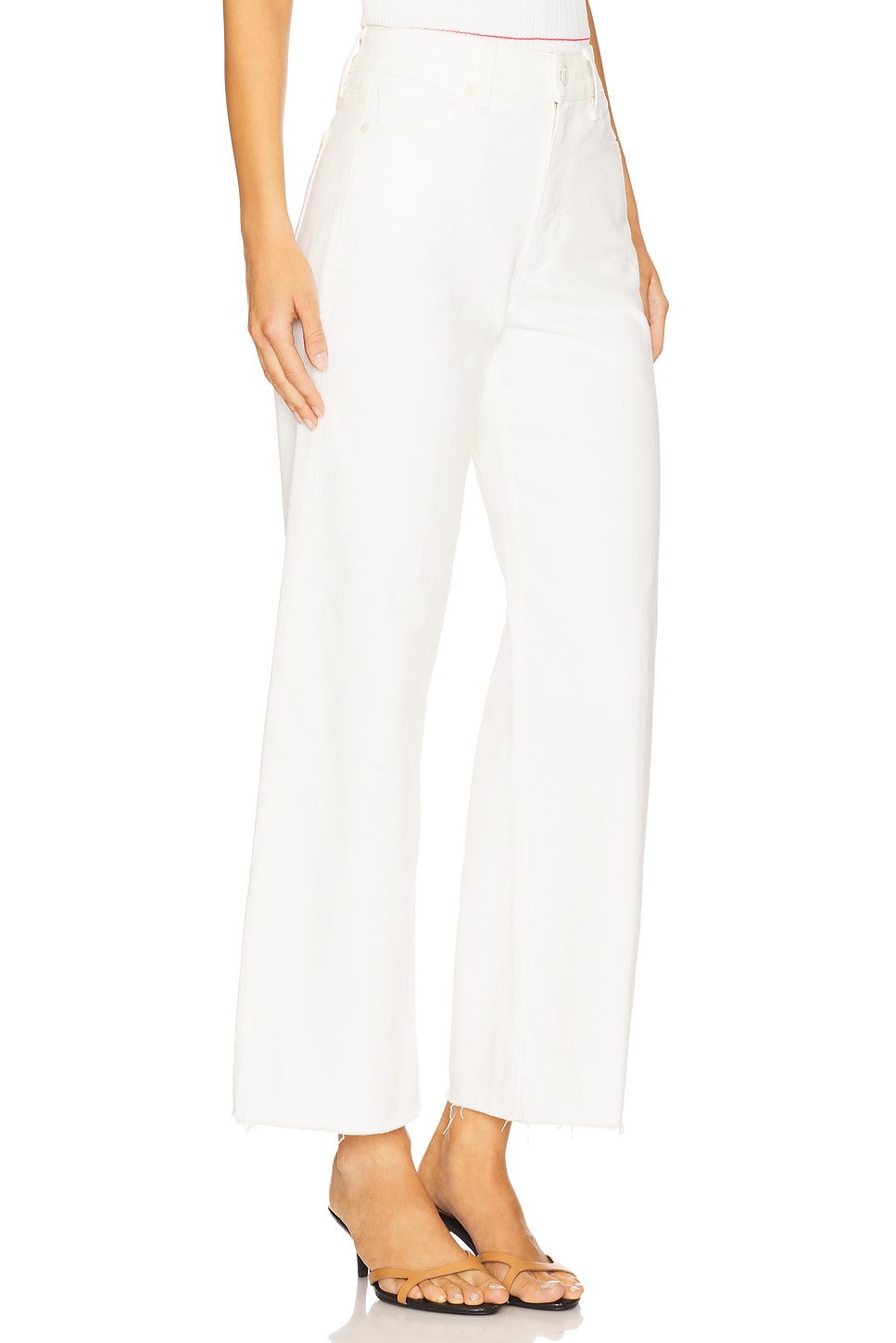 Anessa Petite Undone Hem Jeans in Tonal - Thumbnail 2