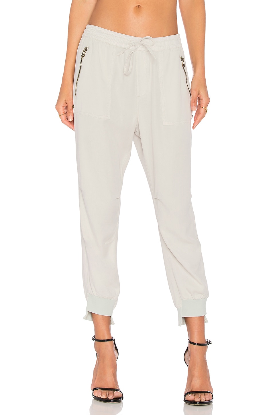 Pam \u0026 Gela Off Set Jogger in Oyster 