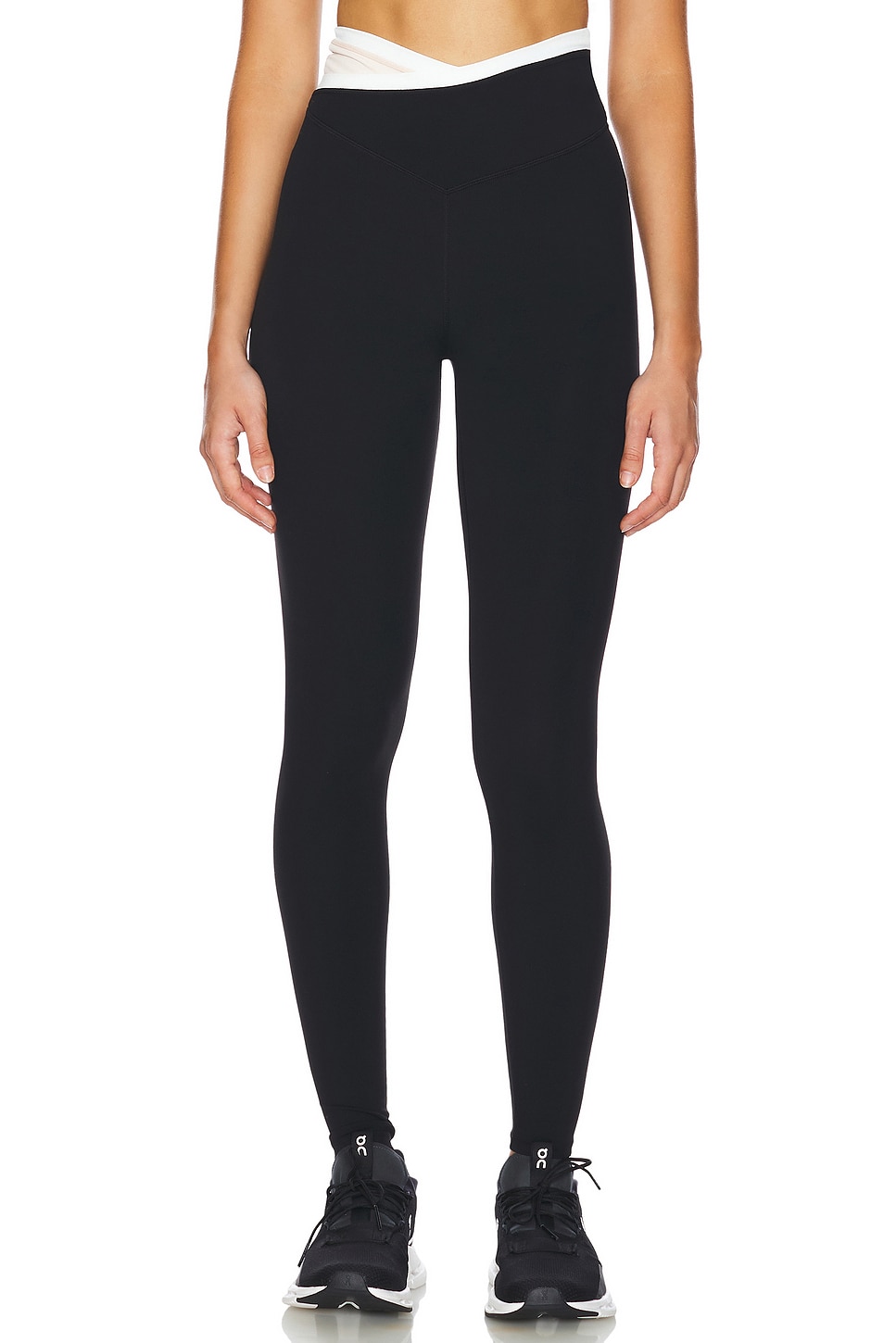 Status Legging